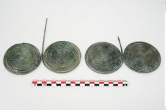 Foto von Bronzedoppelspiralkopfnadel (NHMW-PRAE-024763)